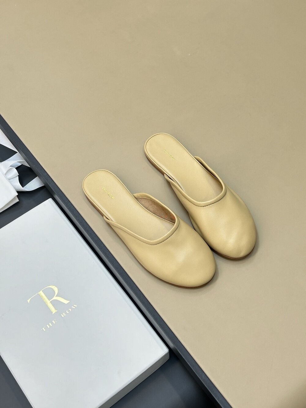 The Row Cream Leather Mule Slides Quiet Luxury Slip On Flat Shoes